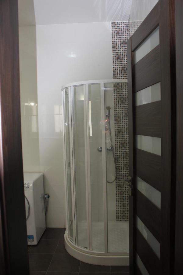 Sunny 2 Bedroom, 2 Bathrooms, Seaside Apt. Sliema Exterior photo